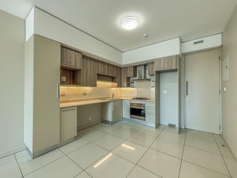 Luxury Modern 2 Bedroom, 2 Bathroom Apartment for Sale in Prime Rosebank location - Photo 3