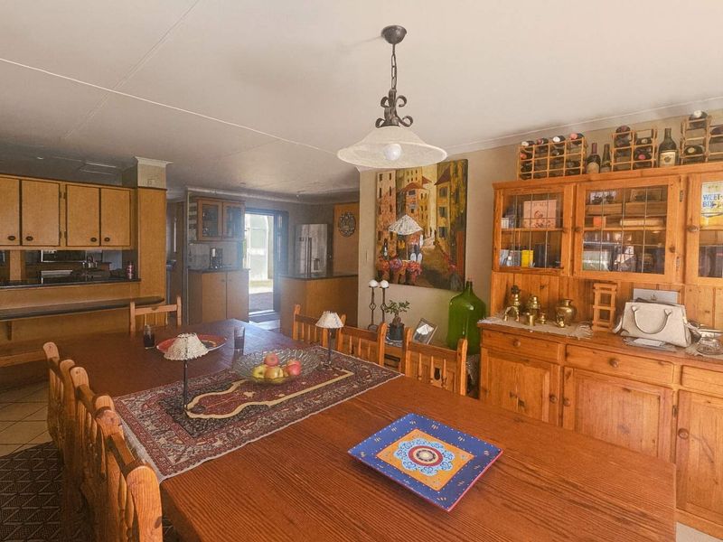 Exceptional Family Home with Modern Conveniences and Unique Features - Photo 9