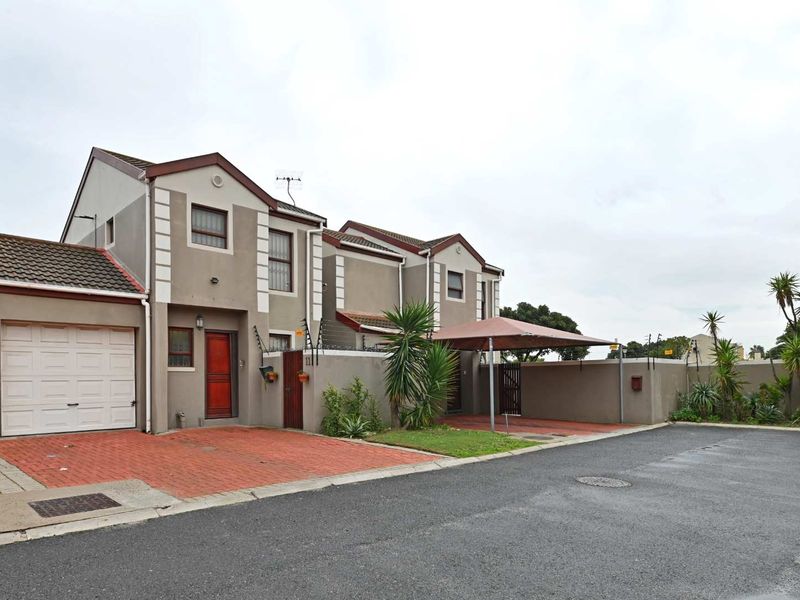 Secure and Spacious 2-Bedroom Townhouse in Parklands - Photo 2