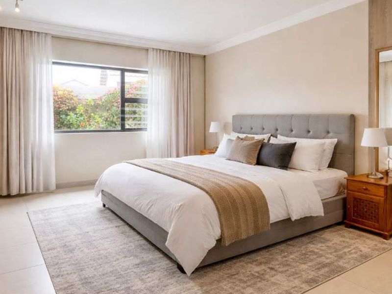 Open-Plan Bliss with Indoor BBQ & Lush Garden! - Photo 8