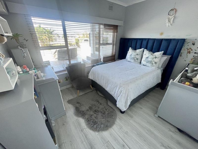 Hendra - Beautiful Family Home with Sea Views & Modern Flatlet in Prime La Lucia - Photo 7