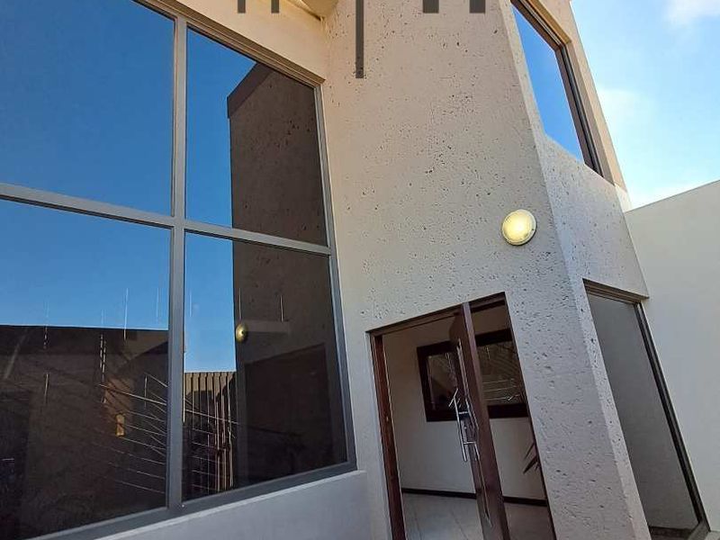 5 Bedroom House for Sale in Ocean View with 1 Bedroom flat - Photo 5
