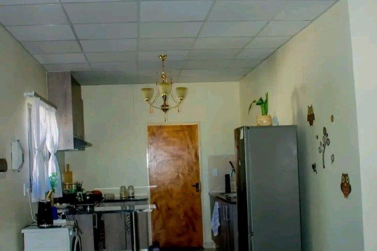 🏡 House for Sale in Ekuku, Oshakati – N$700,000 (Cost Exclusive) - Photo 3