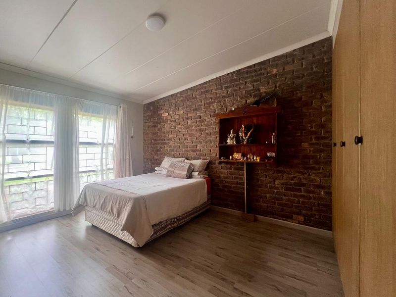 Modern Comfort Meets Style: Explore Your Dream Home! - Photo 9