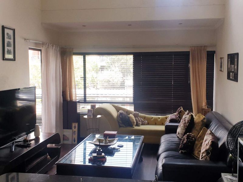 All you can ask for with the price tag to match. - Photo 5