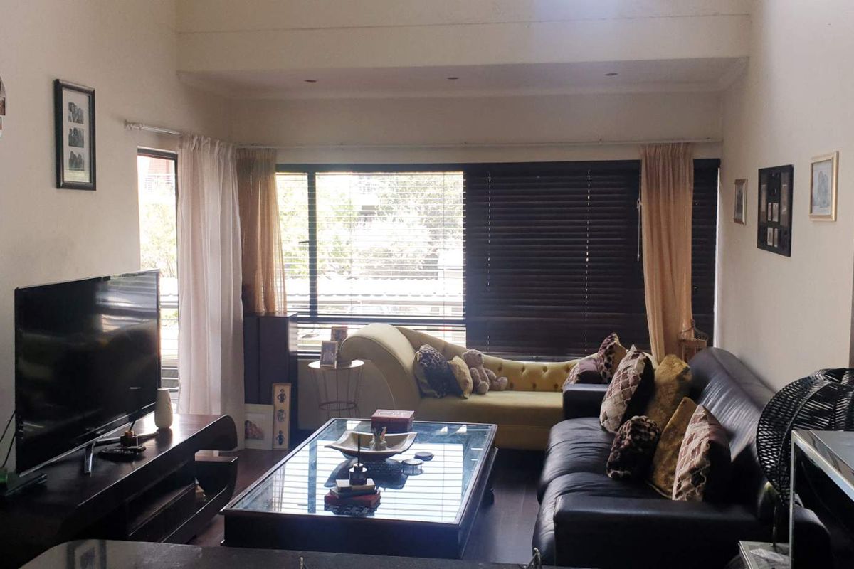 All you can ask for with the price tag to match. - Photo 5