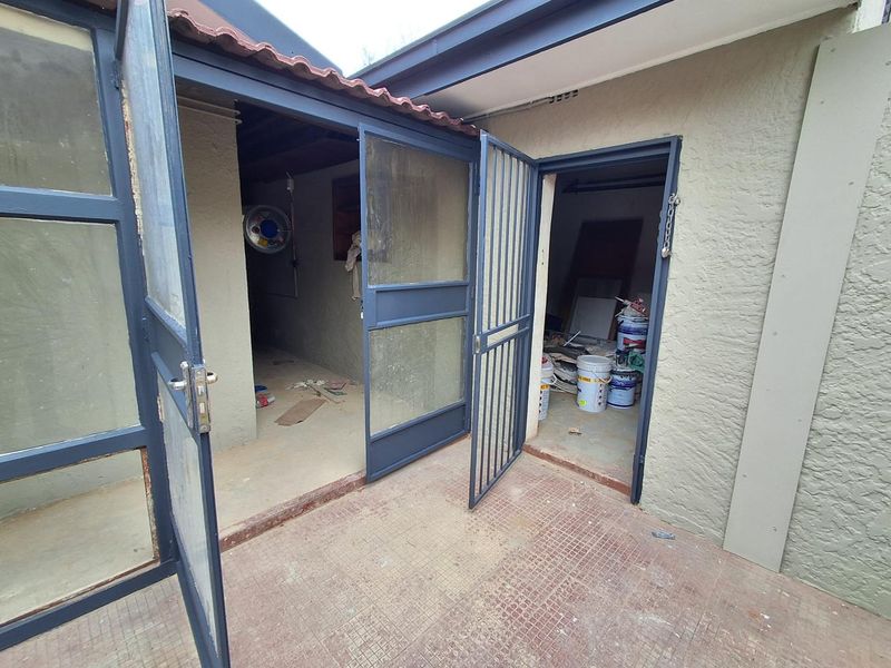 Bargain Alert! Brand-New Renovated Family Home at an Unbeatable Price in Risiville - Photo 10