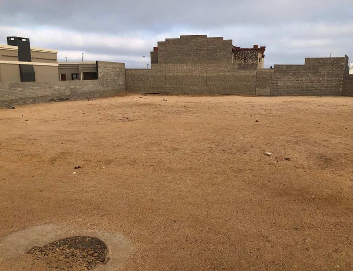 Property #2260578, Vacant Land Residential For Sale in Henties Bay Central