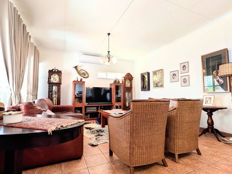 Single level house for sale in Eros Park - Photo 6