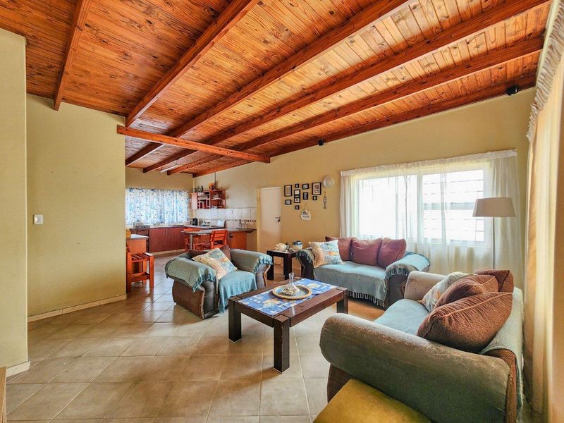 Ext 3, Henties:  Starter home on Omaruru Street is for Sale - Photo 8