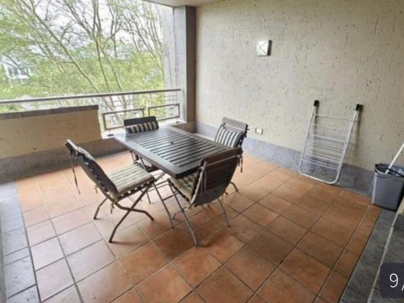 A CHARMING TWO BEDROOM FURNISHED APARTMENT - Photo 7