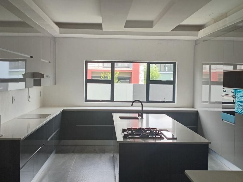 Tranquil property for sale. - Photo 7