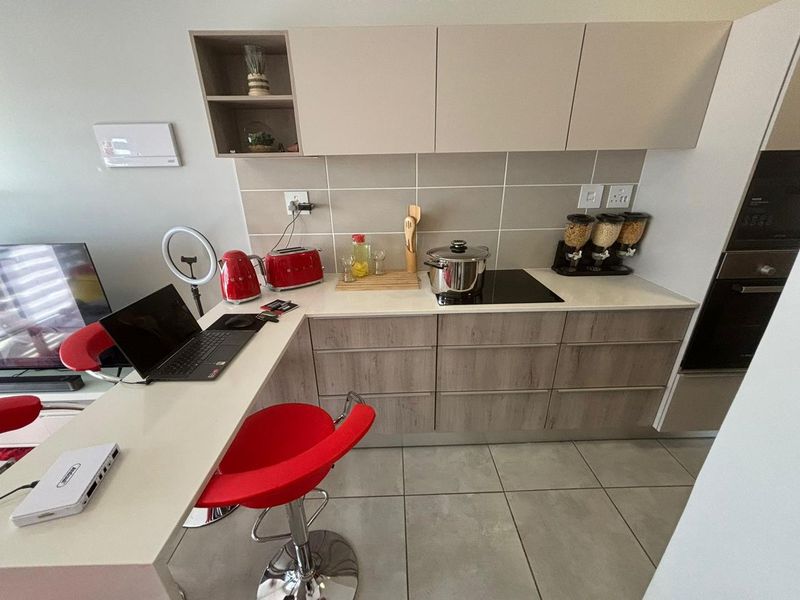 Stunning New Upmarket Flats in Rooihuiskraal North – Ideal for Investors & Homeowners - Photo 10