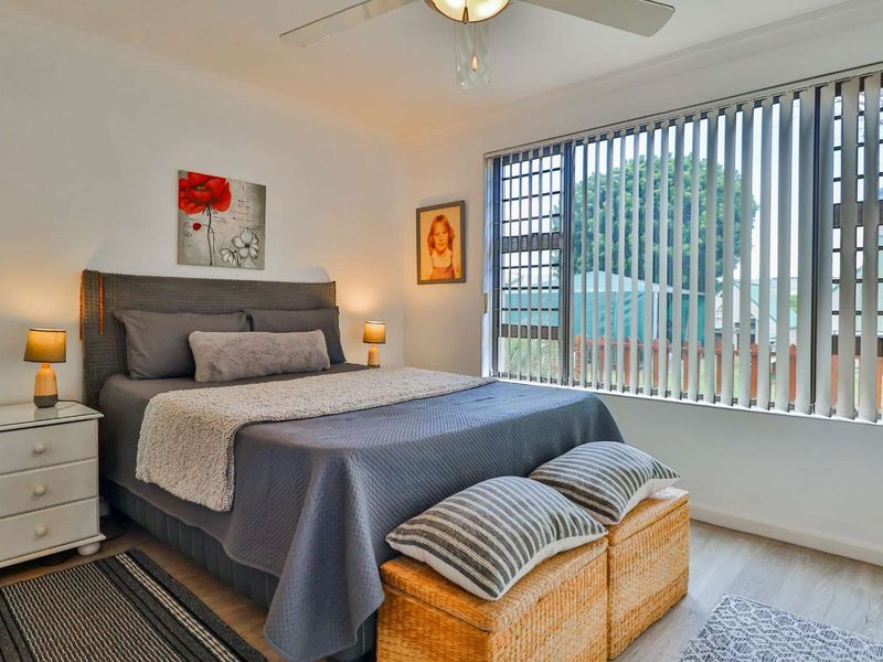 Coastal Delight - Photo 5