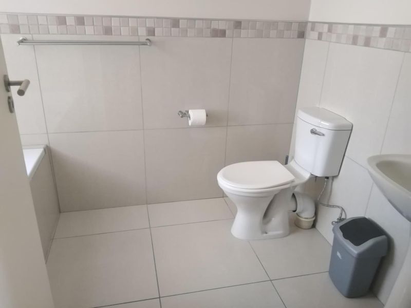 Duplex Townhouse close to Development Bank - Photo 10