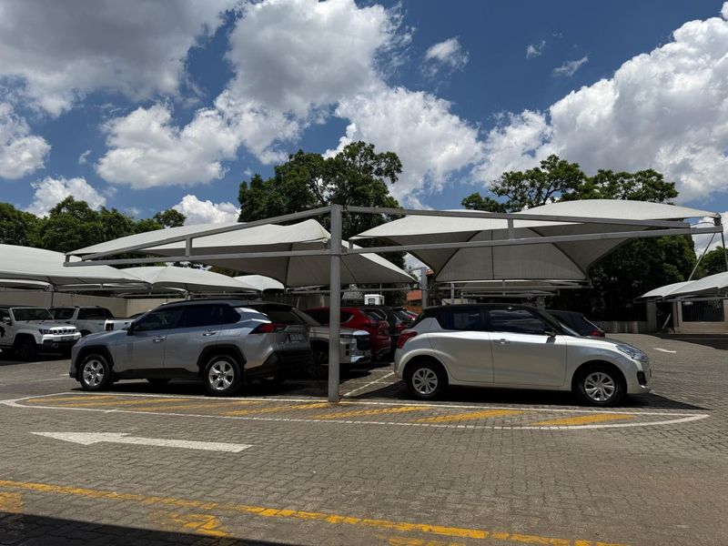 Prime Restaurant Space Available in Vibrant Greenside - Photo 5
