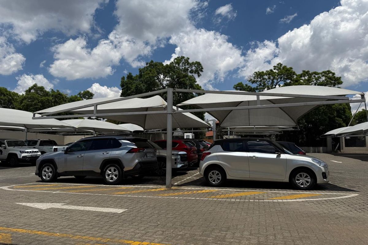 Prime Restaurant Space Available in Vibrant Greenside - Photo 5