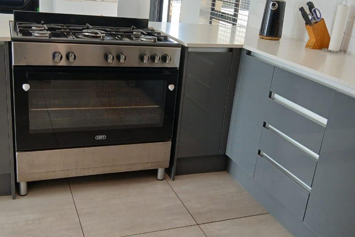 4 Bedroom Home for Sale in Raceview! - Photo 5