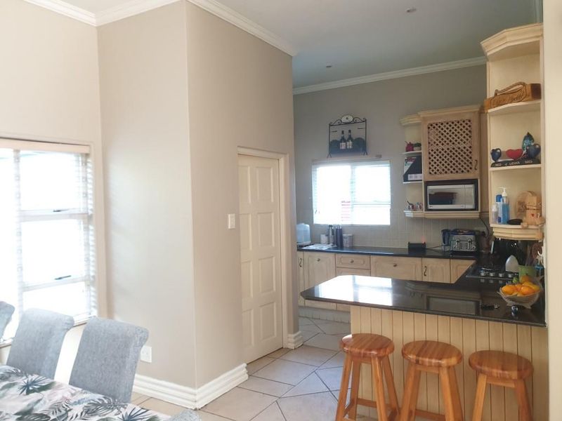 4 BEDROOM HOUSE TO RENT IN ATHOLL - Photo 5
