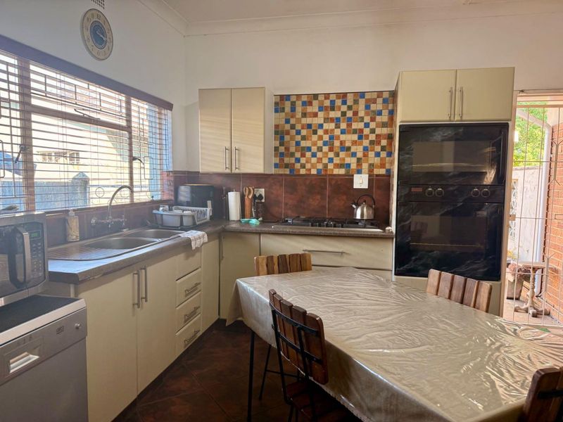 4 bedroom house for sale in vryheid - Photo 10