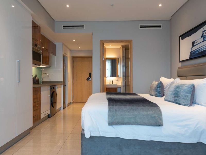 STUDIO APARTMENT - Photo 2