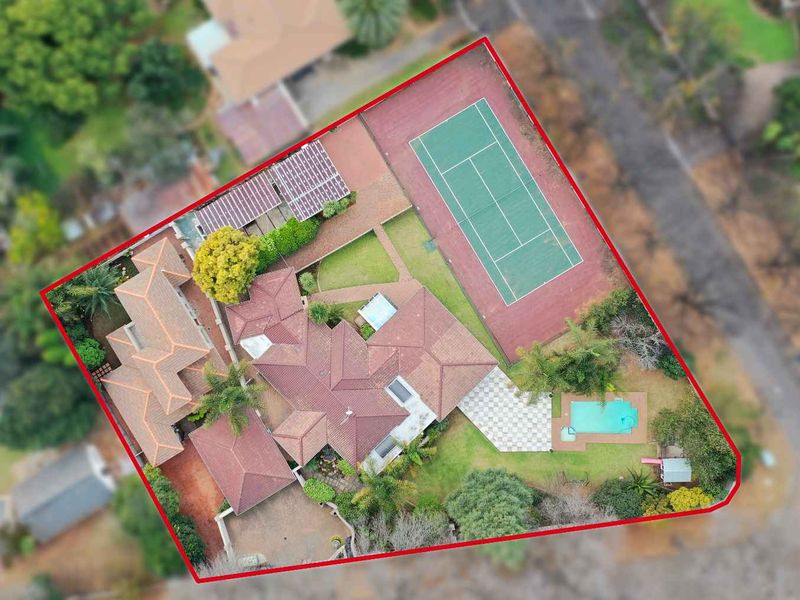 Magnificent Multi-Residence Estate on 3 339sqm – Luxury, Lifestyle & Endless Possibilities in Rynfield Estates - Photo 5