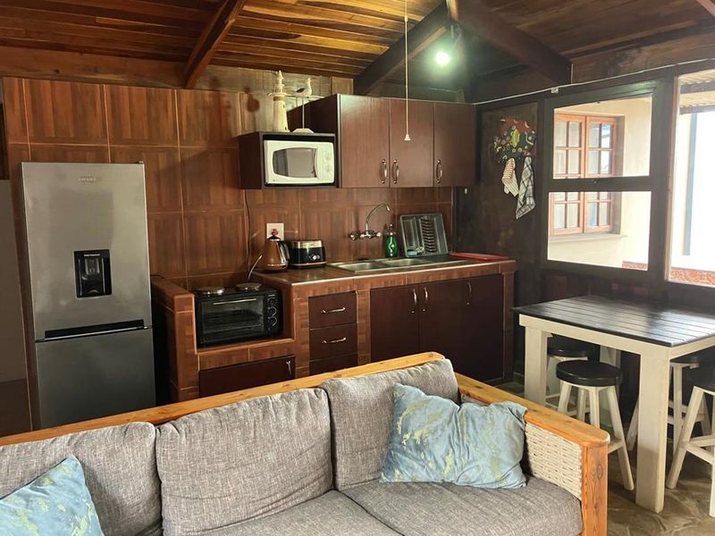 3 Bedroom House with 2 Bedroom Flatlet in Vineta - Photo 9