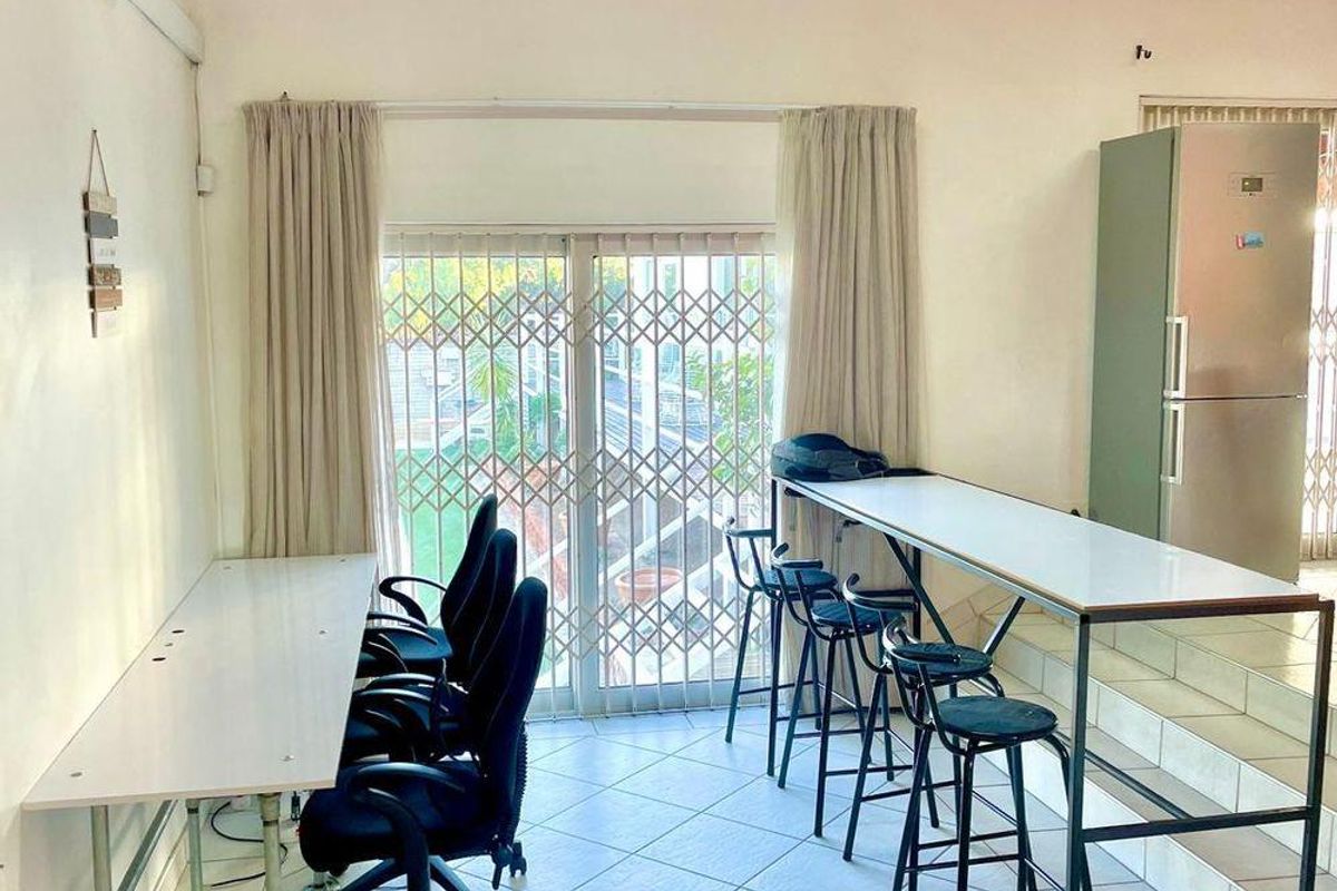 To Let per room/ per person (semi-furnished) - Photo 2