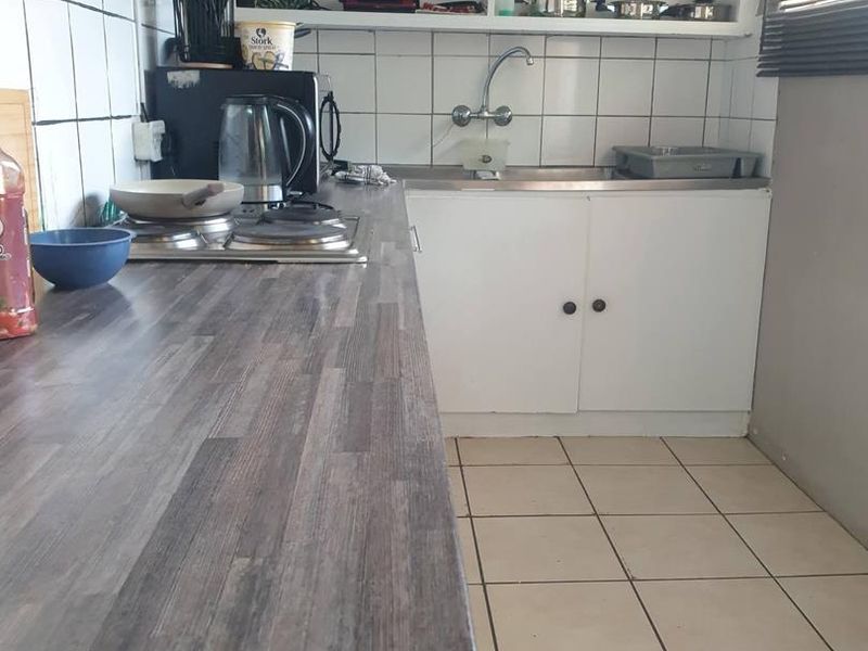 FREESTANDING HOUSE FOR SALE WINDHOEK WEST - Photo 7