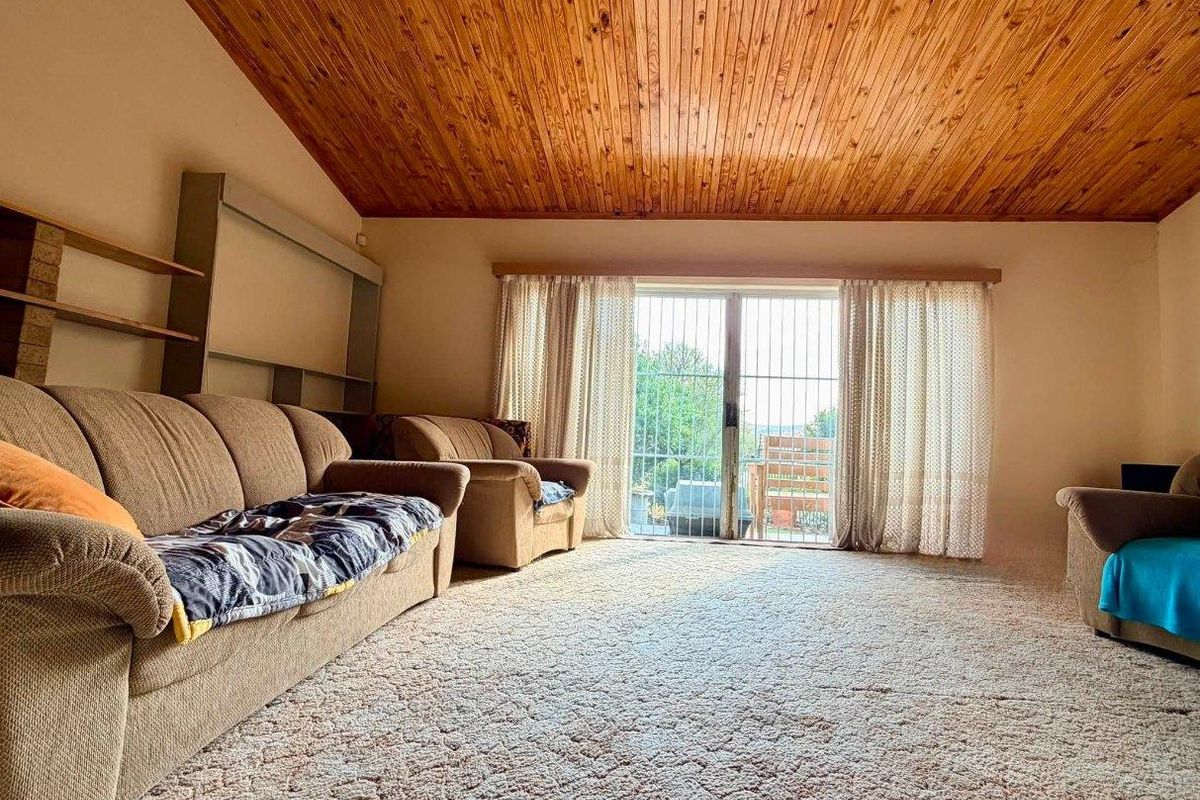 3 Bedroom House For Sale in Olympia - Photo 4