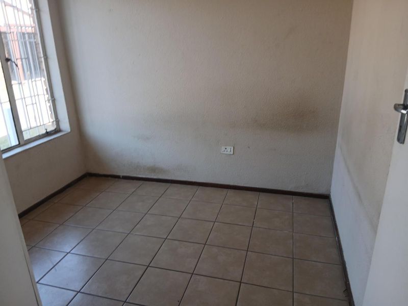Simplex Townhouse - Photo 10