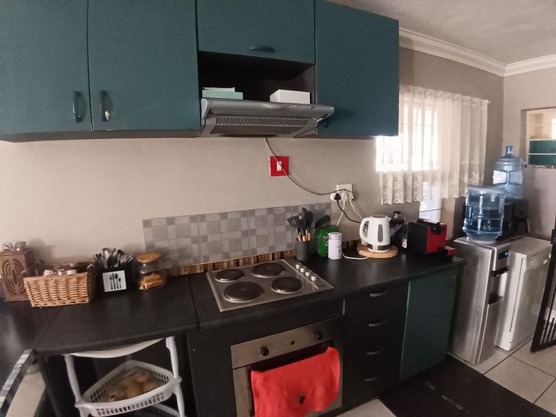 Congella Crescent, 3 Bed Duplex house for sale - Photo 9