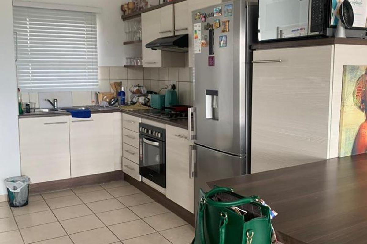 Bachelor flat for Sale City View – Windhoek West - Photo 4