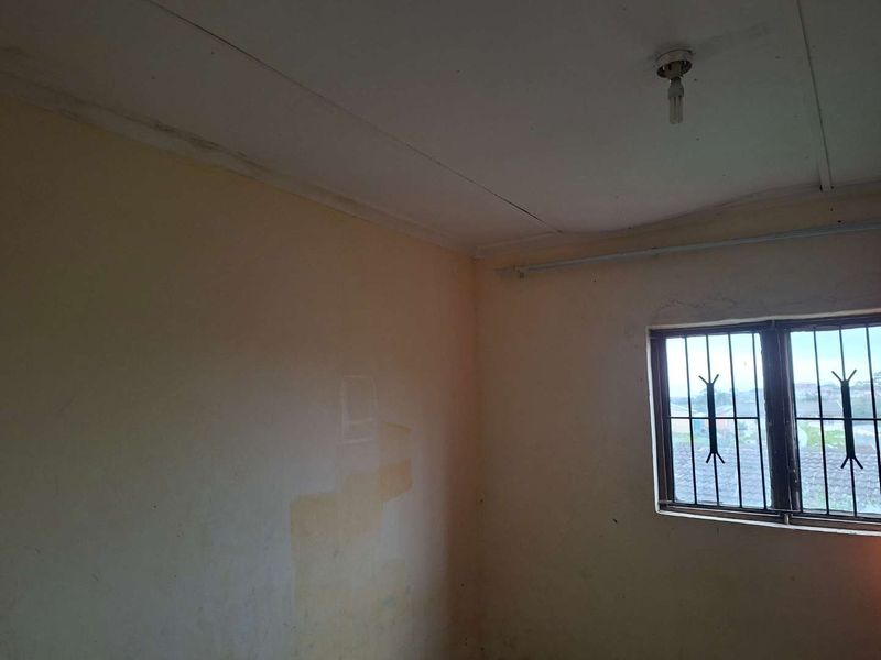 2 Bedroom house at Klaarwater Peaceful Township close to Pinetown - Photo 6