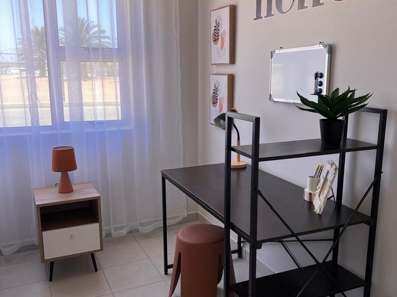 2 Bedroom Townhouses For Sale - Photo 5