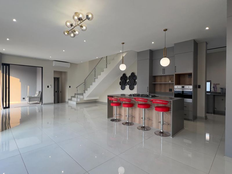 Bright, Modern & Beautifully Designed for Family Living - Photo 5