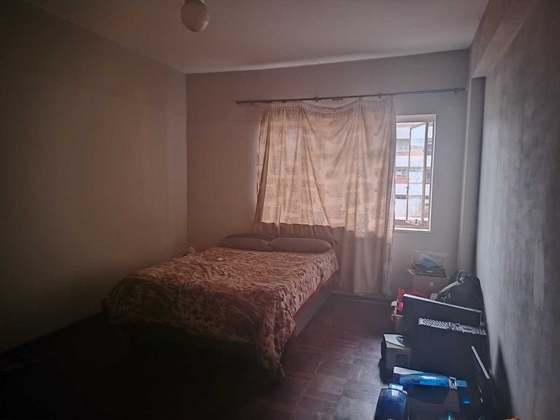 A SPACIOUS APARTMENT - Photo 4