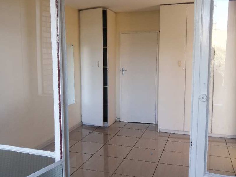 Rare Find - Photo 10