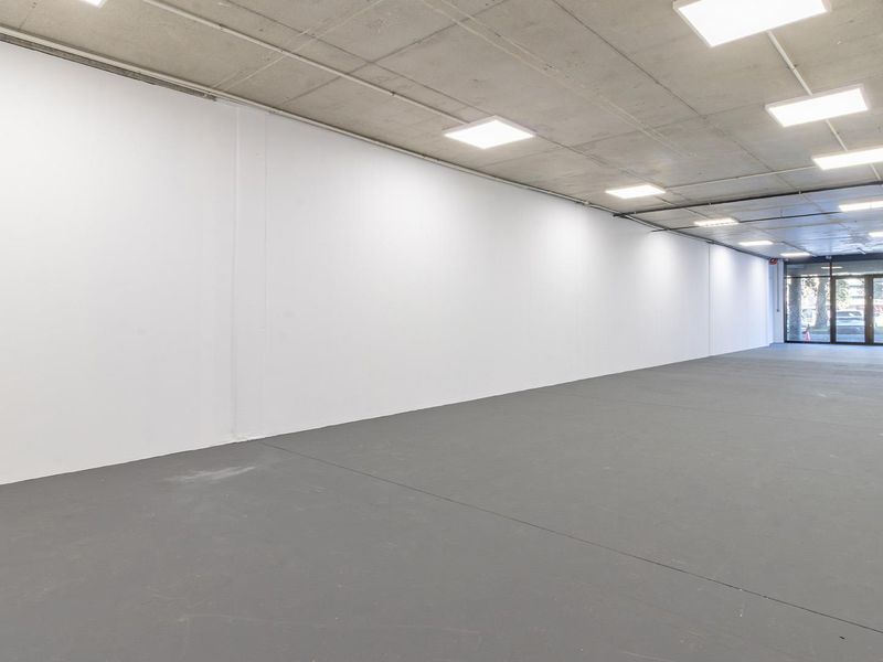 Prime Ground Floor Retail Space with Excellent Street Exposure - Photo 5