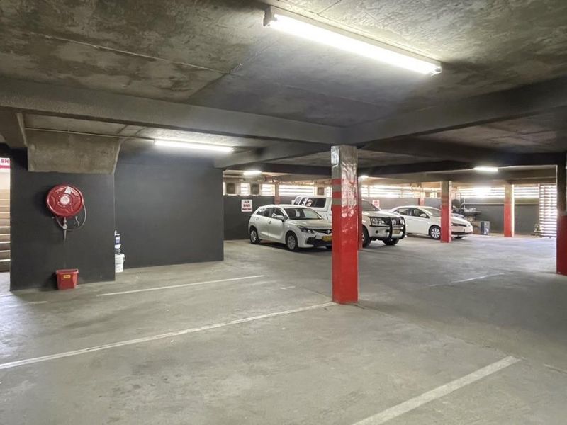 Location !! - Photo 4