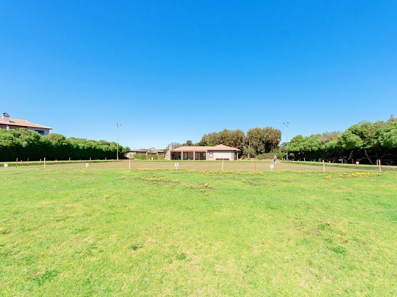 Vacant Land with Plan for 4-Bedroom House (Optional) - Photo 9