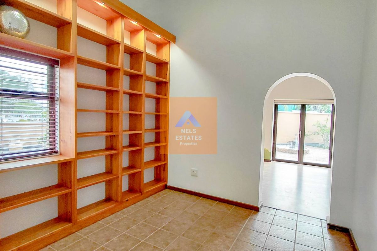 Spacious Home To Rent in Hage Heights, Swakopmund - Photo 3