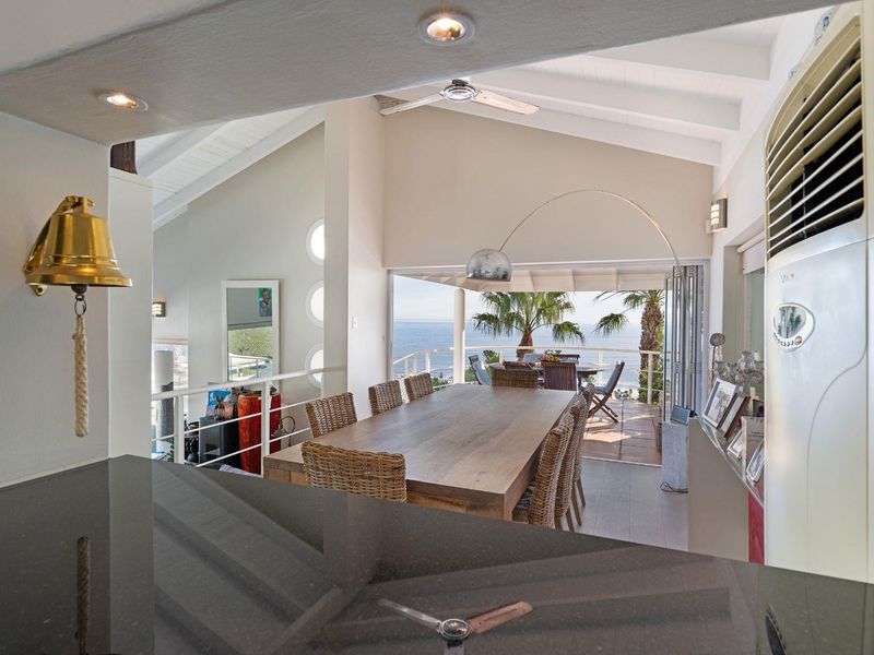 Set in a superior elevated location on Medburn Road - Photo 10