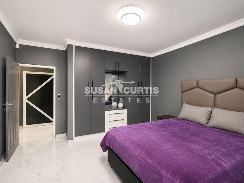 Luxury Family Living in Desert Park - Photo 10