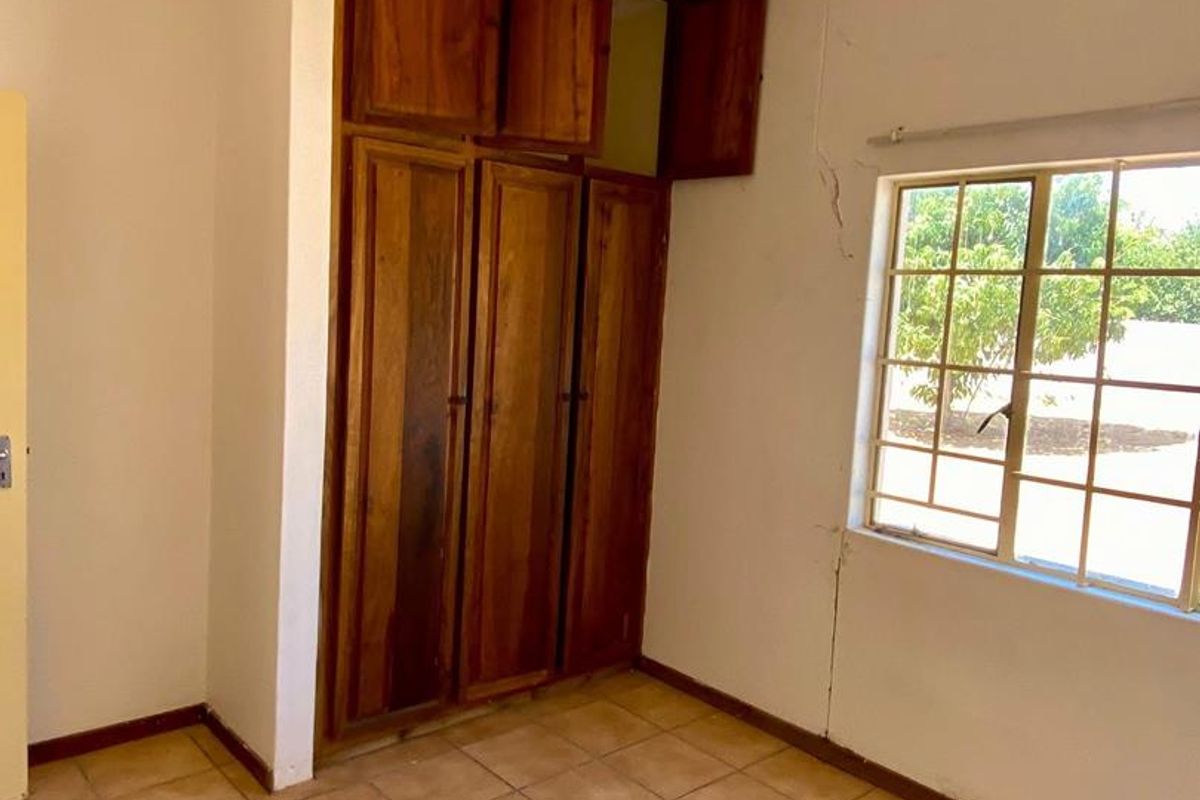 House for sale in Rundu - Photo 2