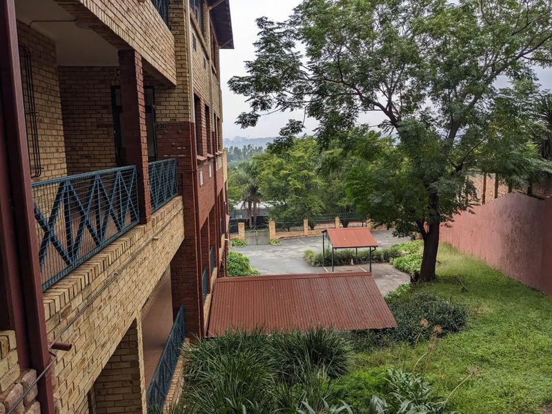 Prime 113sqm Office with Ample Parking in a Secure Complex in Kensington B, Randburg - Photo 9