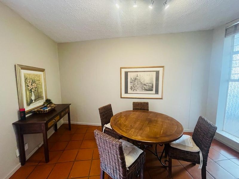 2 bedroom, 2 bathroom, Apartment for rent in Heart of Sandton - Photo 3