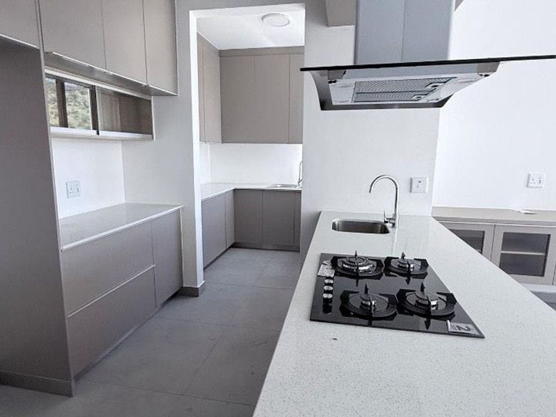 LUXURIOUS 3 BEDROOM PENTHOUSE TO LET IN THE WELL-SOUGHT AFTER AUASBLICK NEIGHBORHOOD - Photo 8