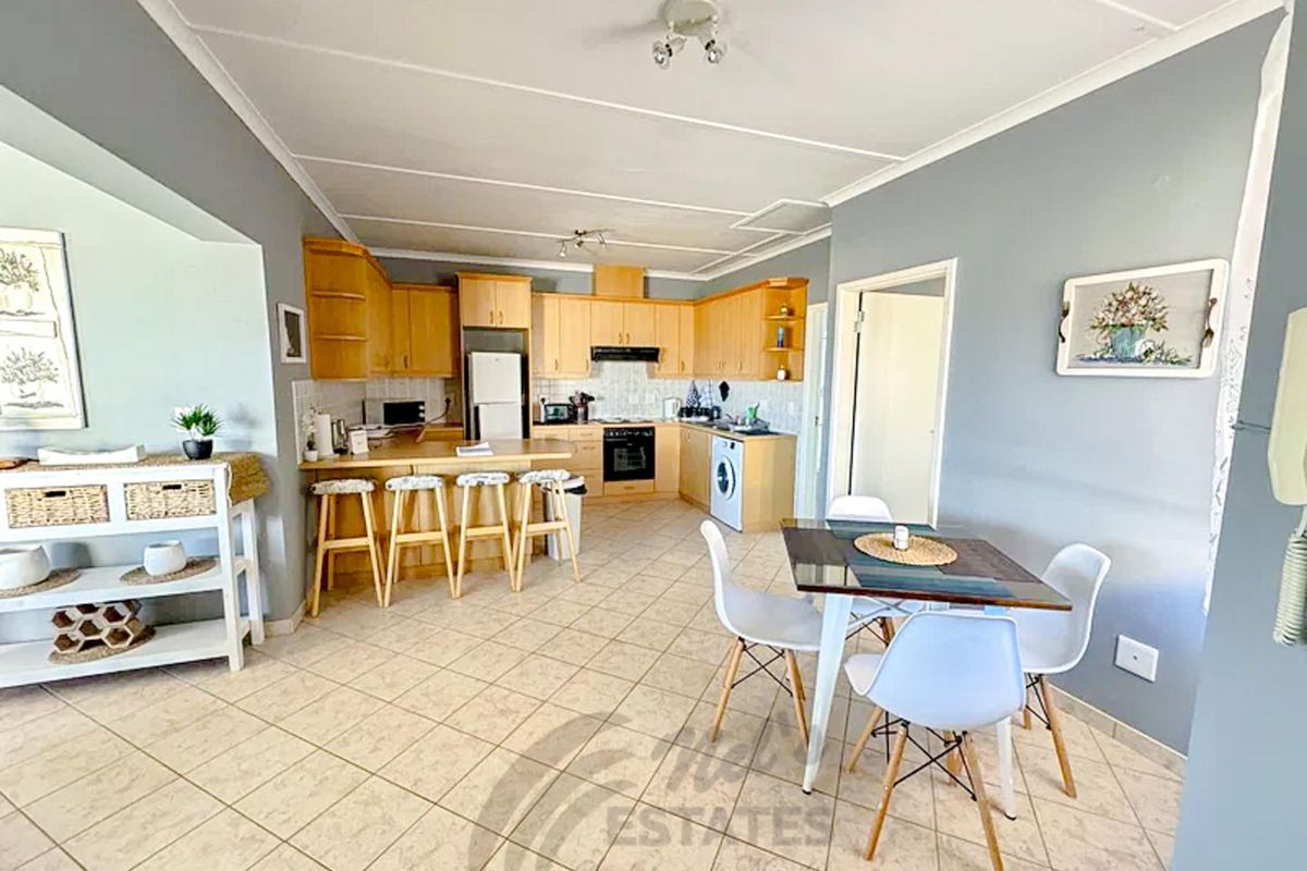 Fully Furnsihed Apartment to Rent in Swakopmund - Photo 2