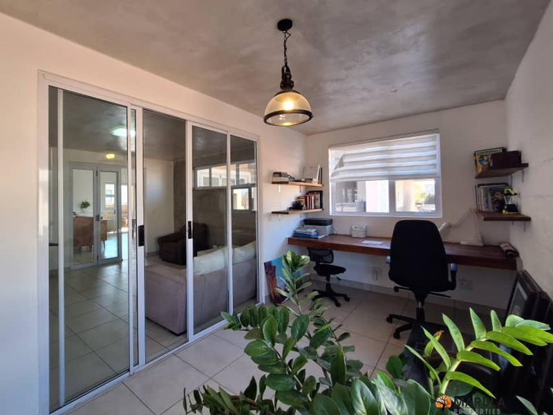 FOR SALE | STYLISH FAMILY HOME | OMEYA ESTATE - Photo 9